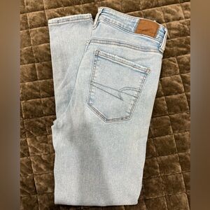 American Eagle Outfitters Light Wash Skinny Jeans